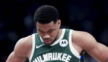 Milwaukee Bucks forward Giannis Antetokounmpo (34) reacts against the Dallas Mavericks during the first half at American Airlines Center on March 1, 2025.