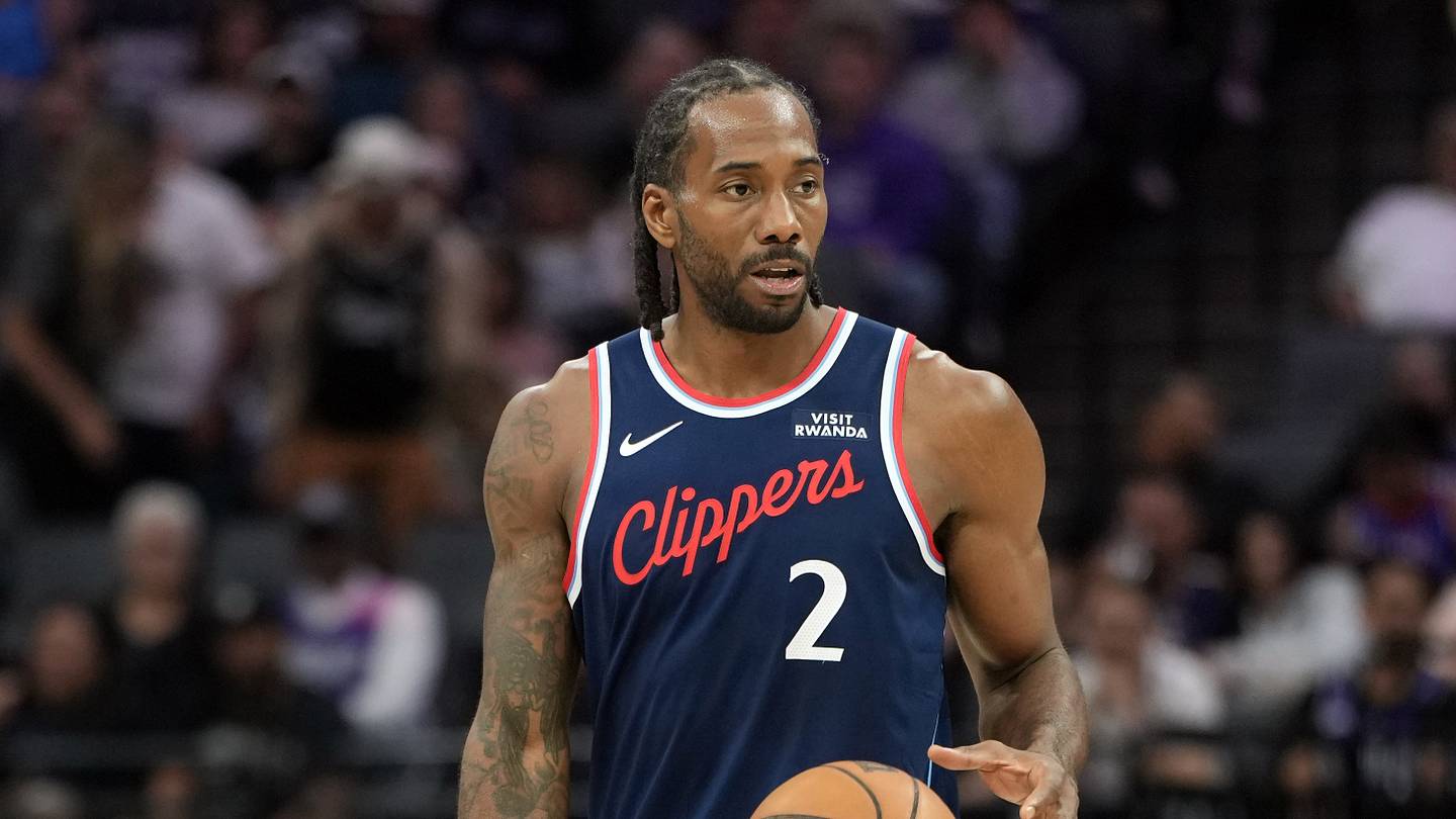 Clippers Send Kawhi Leonard Back to the Toronto Raptors in Stunning Trade