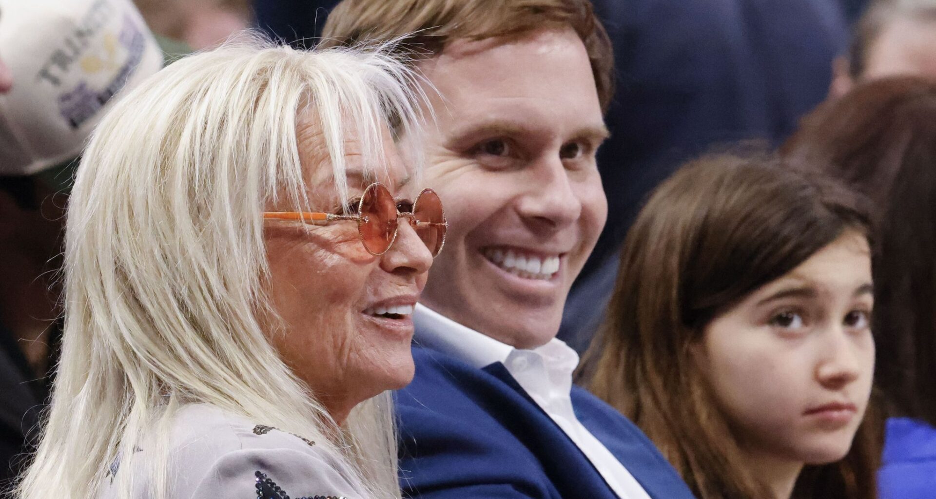Mavericks' Vegas owners should pony up for new Valley View arena