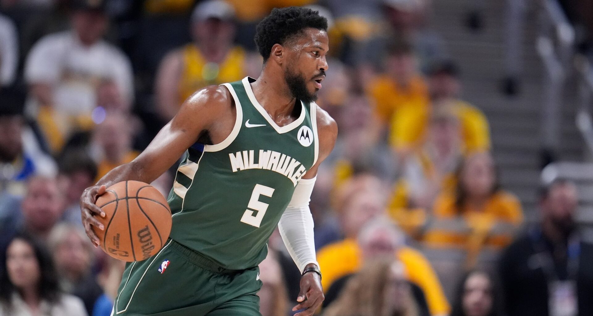 Former NBA players Malik Beasley, Ed Davis are latest to be charged in gambling scandal