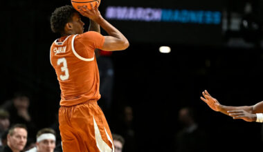 2026 NBA mock draft: Sixers select Dailyn Swain with No. 22 pick