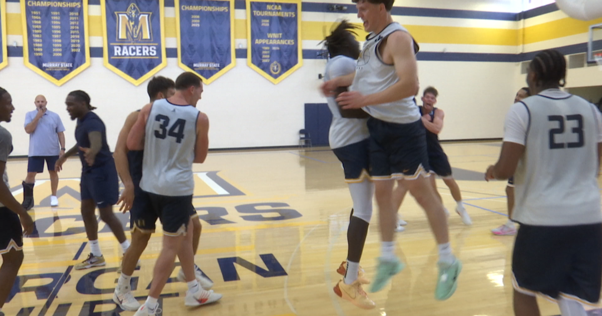 Most of Racers men's basketball is back on the hardwood for summer workouts | Sports
