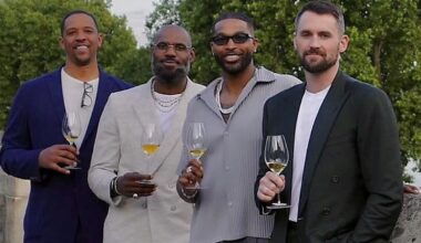 LeBron James Vacations with Former Cavaliers Teammates in London amid Hopes He'll Return to Hometown Team