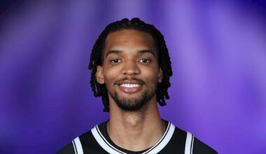 Lakers eyeing Ziaire Williams - Yahoo Sports