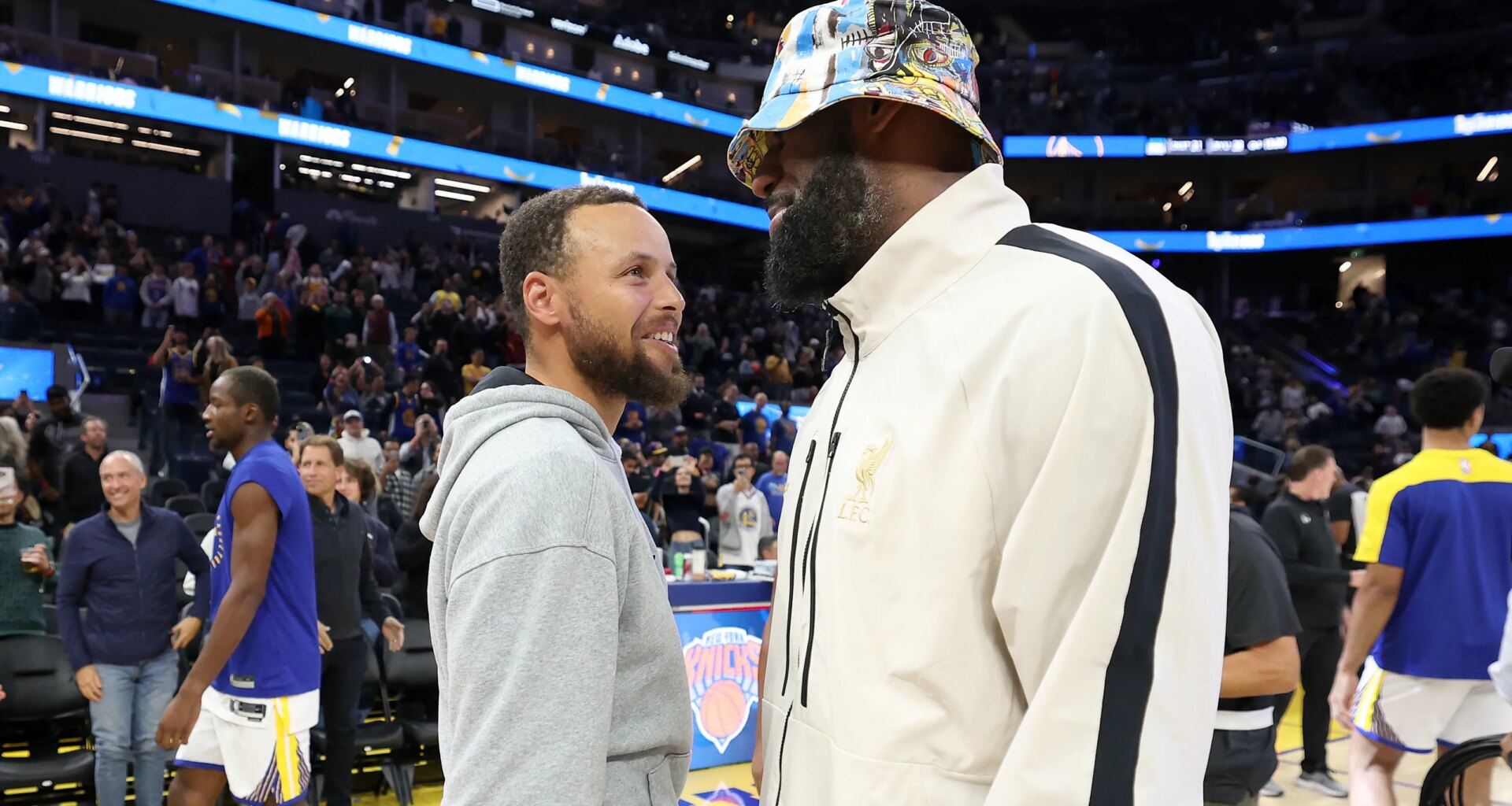 Analyst predicts LeBron James will leave Lakers to join Stephen Curry