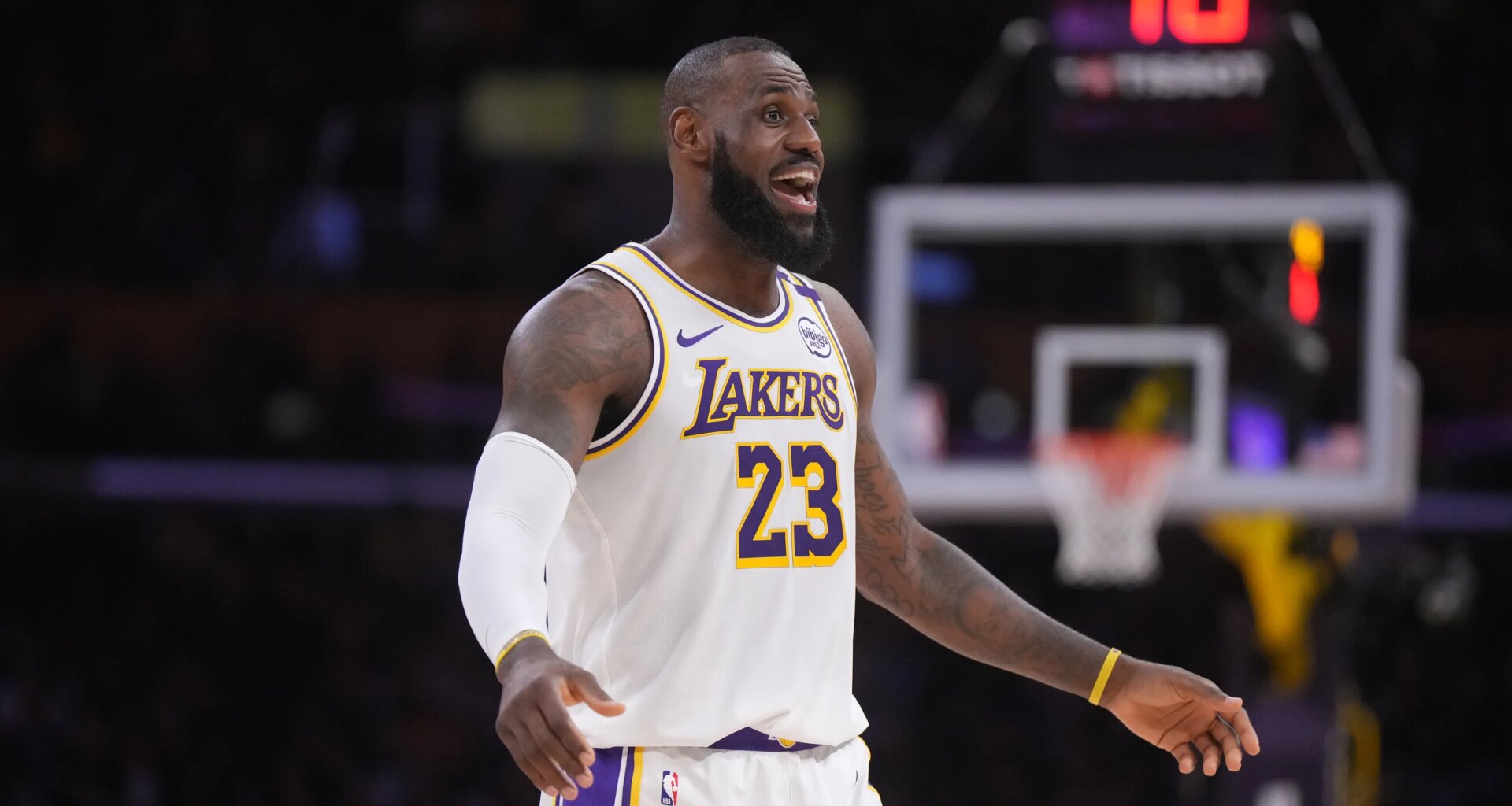 LeBron James clarifies apparent diss of Memphis