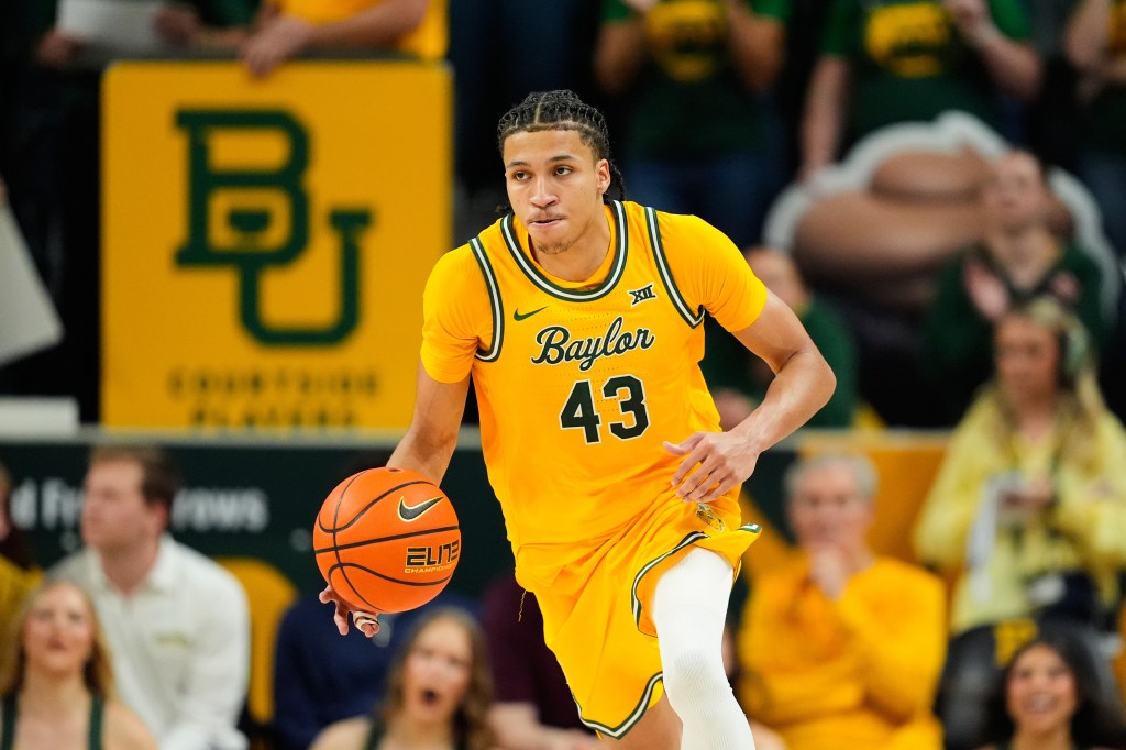 Who should Nuggets trade up for in draft for Cameron Carr? Koa Peat? Dailyn Swain?