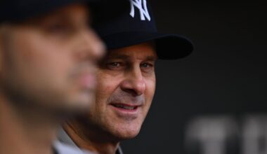 Yankees’ Aaron Boone admits he fell asleep near end of Knicks’ championship-winning game