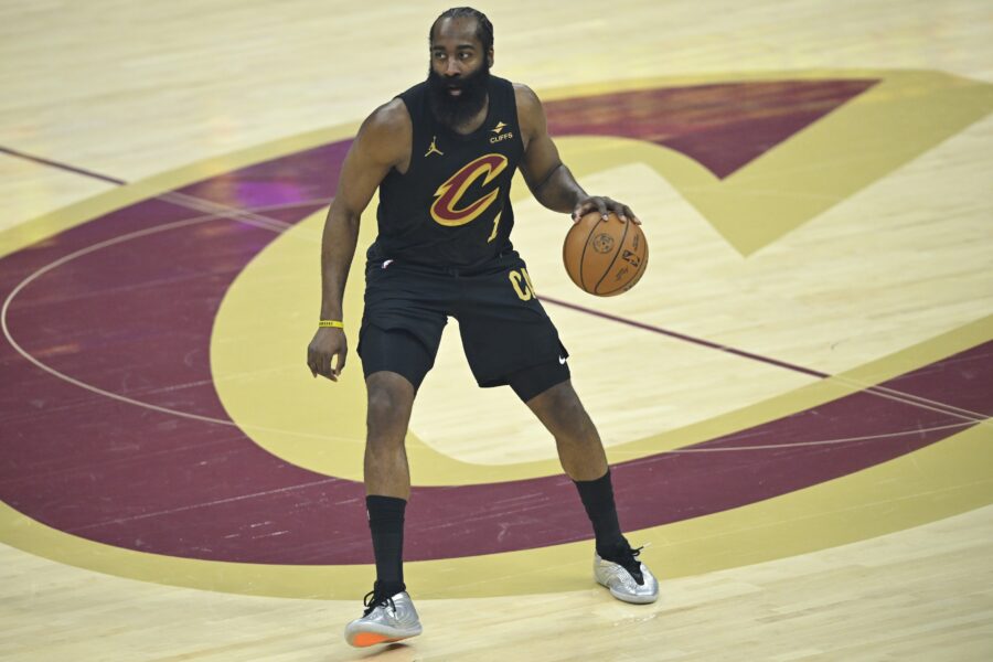 FA/Trade Rumors: Harden, Suns, Dosunmu, Wolves, Nets, Pistons