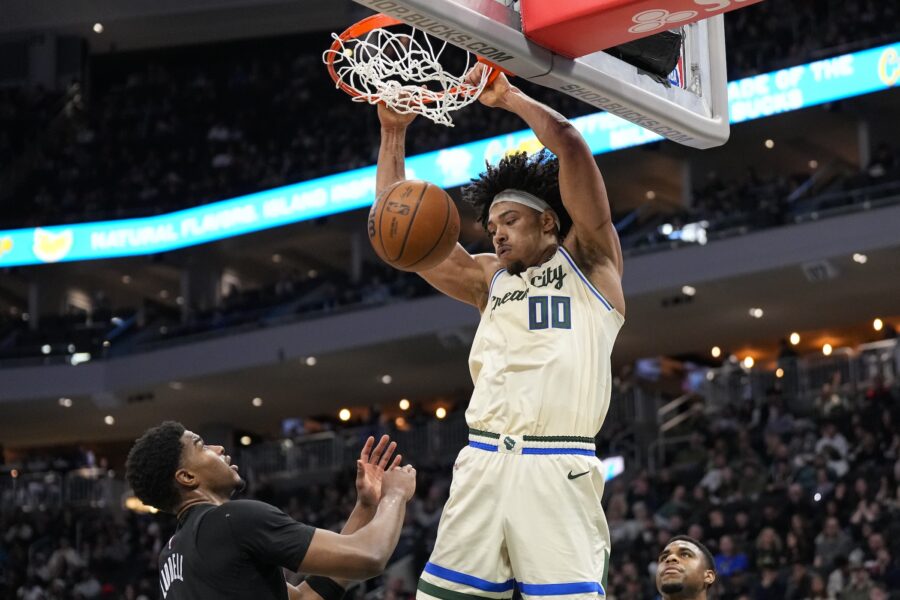 Bucks' Jericho Sims Opting In For 2026/27