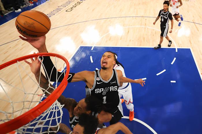 The Spurs are still believers, but it's the Knicks who are 1 game from winning the NBA title