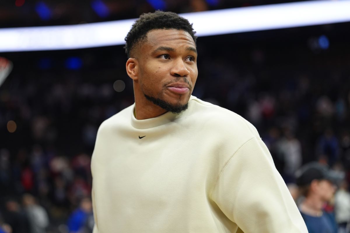 Giannis Antetokounmpo Trade Rumors Cloud Bucks’ Offseason As Heat, Celtics, Trail Blazers Circle