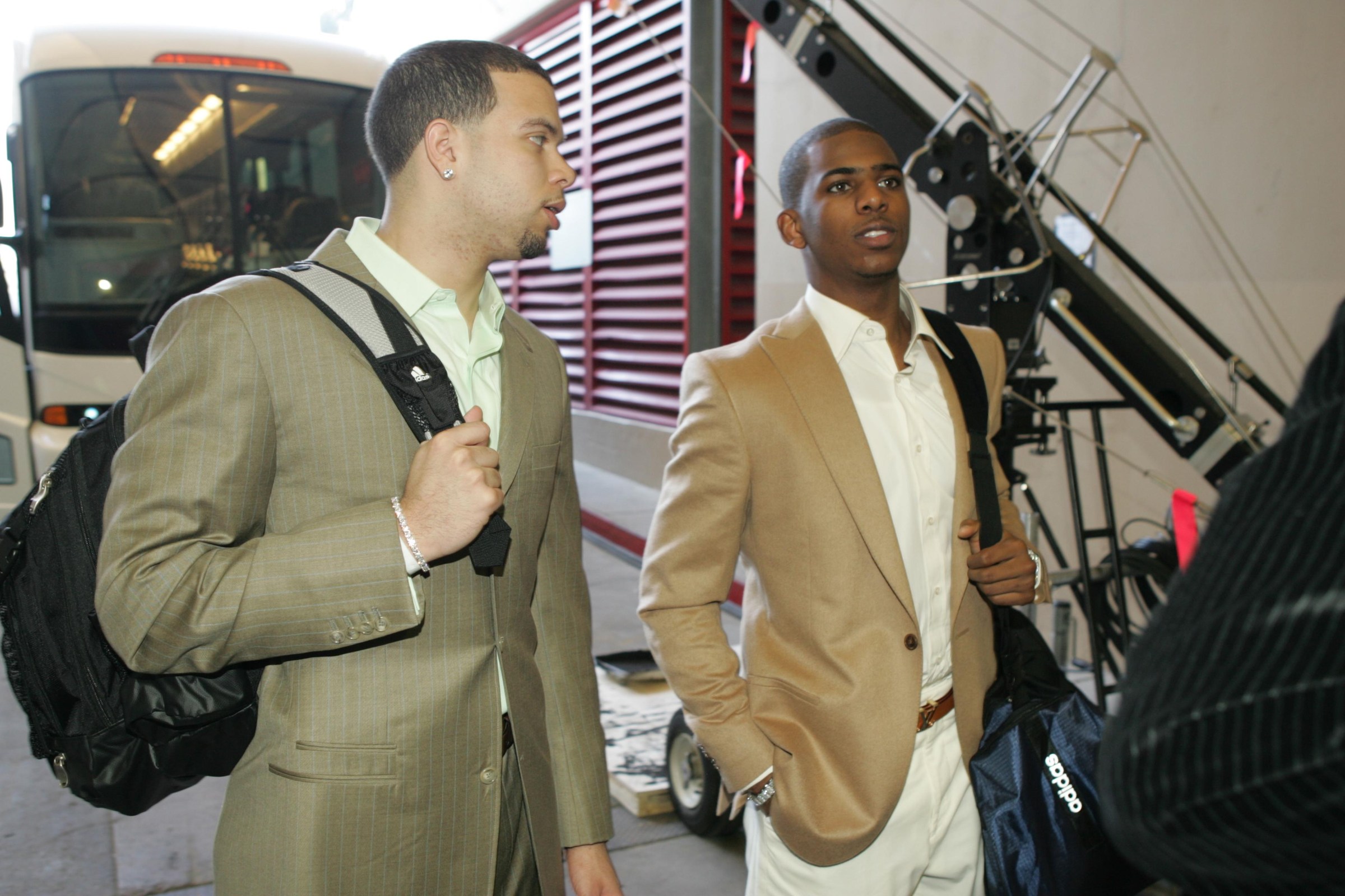 LAS VEGAS - FEBRUARY 16: Deron Williams and Chris Paul of the Sophomore team seen prior to the T-Mobile Rookie Challenge at NBA All-Star Weekend on February 16, 2007 at Thomas & Mack Center in Las Vegas, Nevada. NOTE TO USER: User expressly acknowledges and agrees that, by downloading and or using this photograph, User is consenting to the terms and conditions of the Getty Images License Agreement. Mandatory Copyright Notice: Copyright 2007 NBAE (Photo by Bill Baptist/NBAE via Getty Images)
