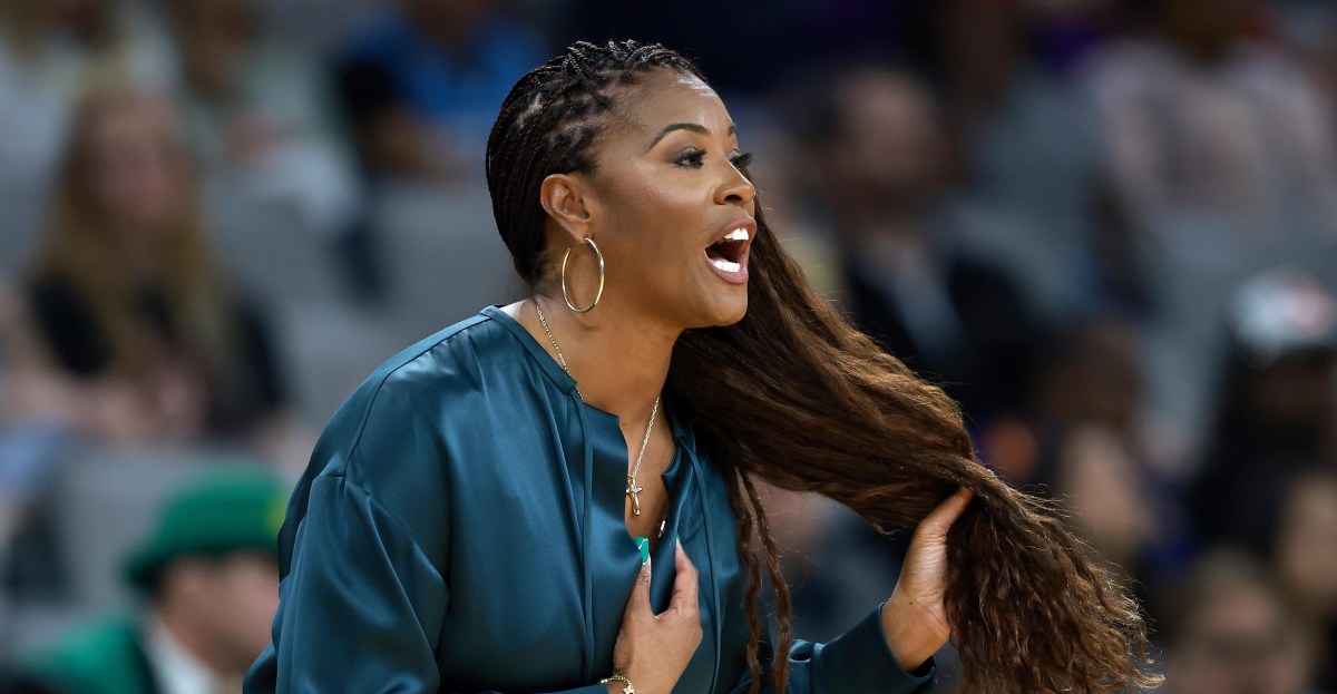 Niele Ivey coaches USA Basketball to 2026 FIBA U18 AmeriCup Championship