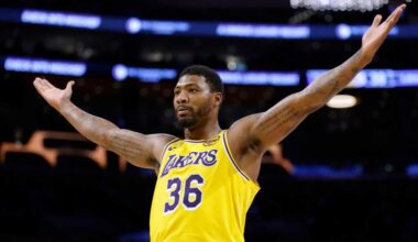 Golden State Warriors v Los Angeles Lakers