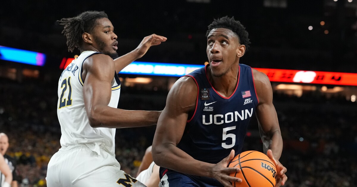 Nuggets make a pick and a trade in the 1st round of the NBA draft