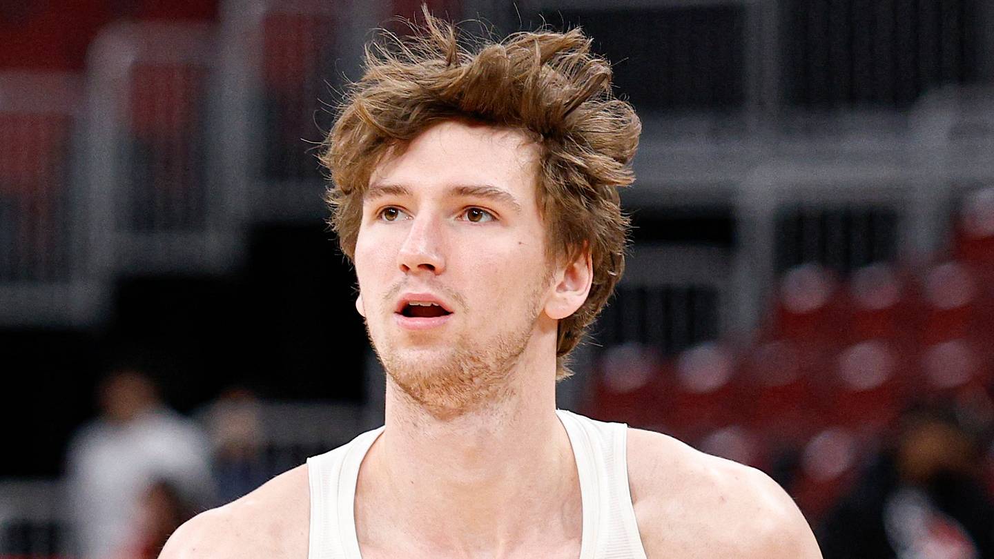Matas Buzelis Gives Bulls Fans Another Reason to Be Excited in International Debut