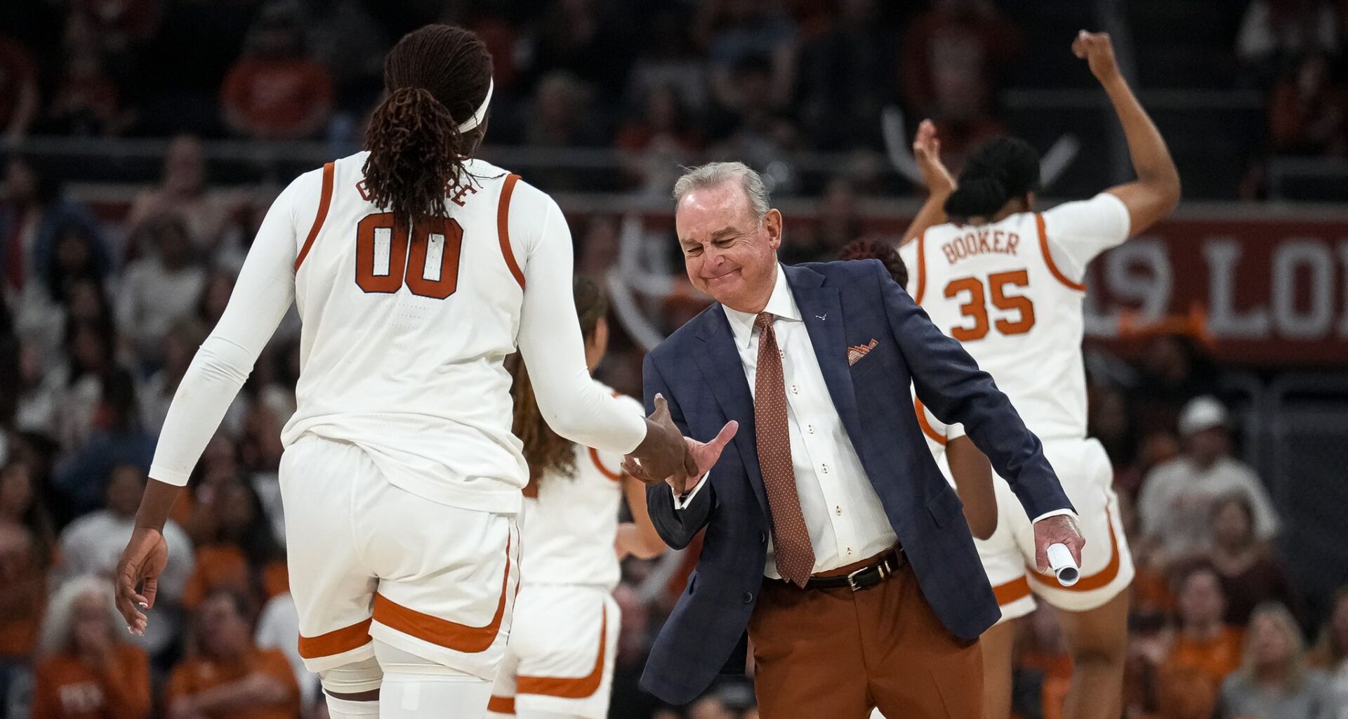 Texas women's basketball lands pledge from post prospect Jayla Forbes