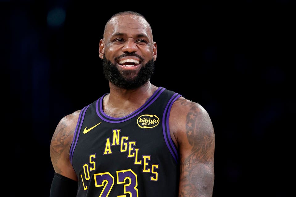 Utah Jazz v Los Angeles Lakers