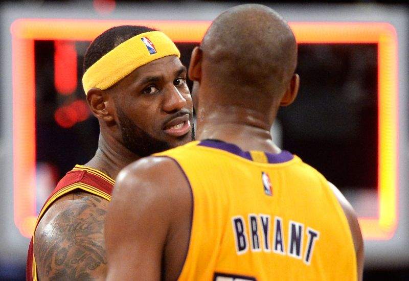 Lakers Fans Rip LeBron James Agent for Kobe Bryant Remarks