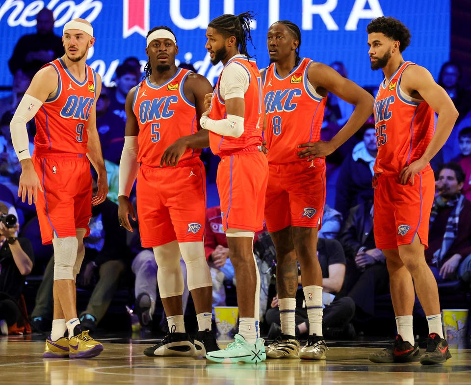 Milwaukee Bucks v Oklahoma City Thunder: Championship - Emirates NBA Cup 2024
