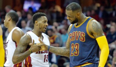 Former LeBron James teammate predicts he'll sign with Golden State