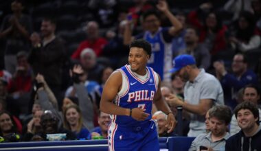 Kyle Lowry makes good on promise, signing with Raptors to retire