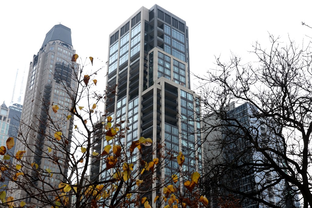 Fomer Chicago Bulls player Omer Asik lists condo for $3.5M