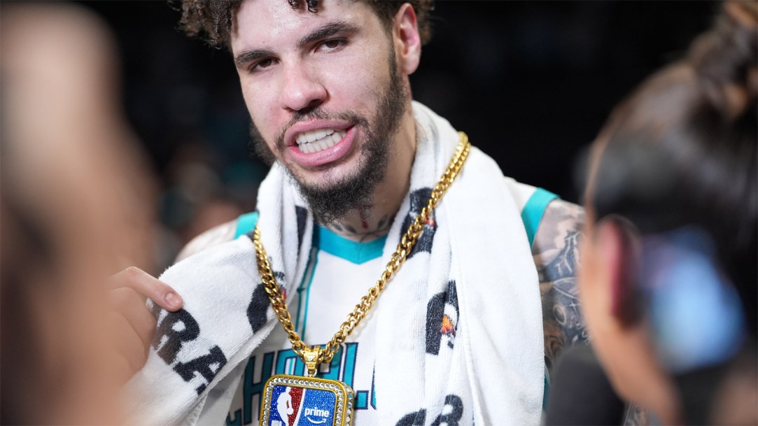 Charlotte-Hornets-guard-LaMelo-Ball