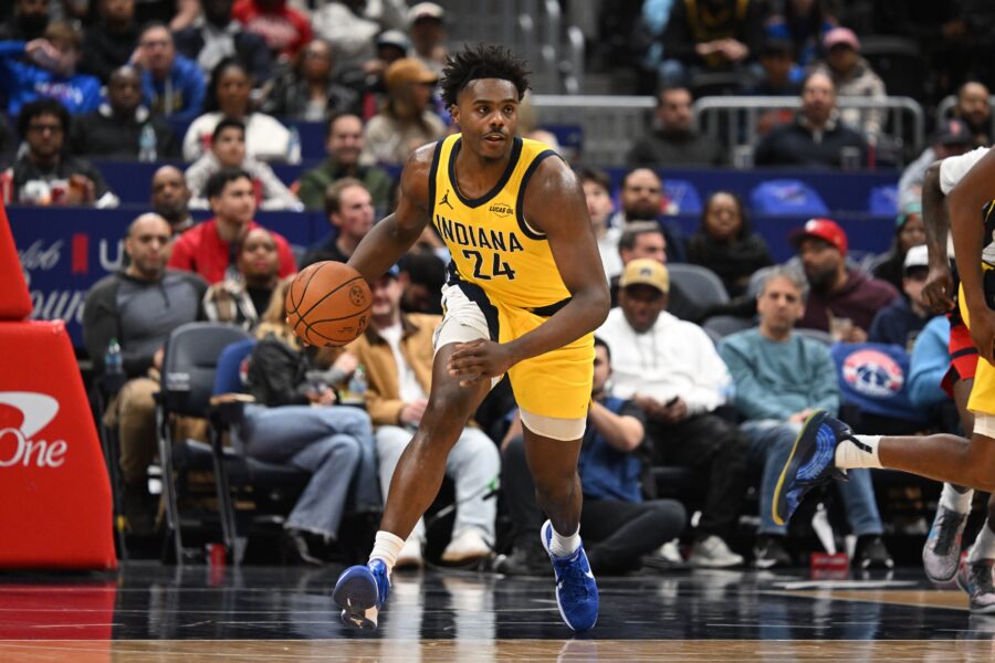 Pacers Sign Kobe Brown To Two-Way Contract