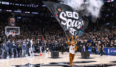 Spurs can play an additional home game outside of Frost Bank Center in 2026-27, 2027-28 seasons