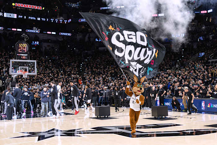Spurs can play an additional home game outside of Frost Bank Center in 2026-27, 2027-28 seasons