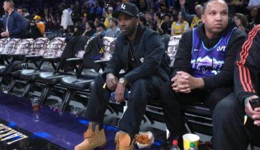 Cavs pull ahead in LeBron James race, per Rich Paul's whiteboard