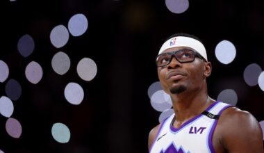 Rockets sign forward/center Oscar Tshiebwe