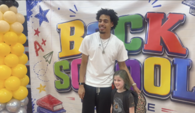 Las Vegas native Julian Strawther hosts backpack giveaway at Liberty High School