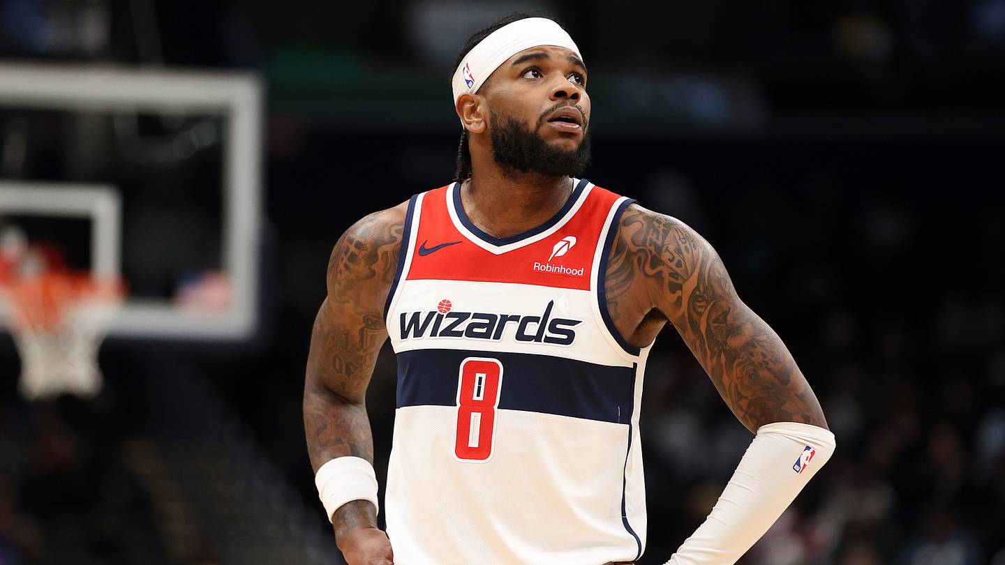 Mar 17, 2026; Washington, District of Columbia, USA; Washington Wizards guard Jaden Hardy (8) looks on during the second half against the Detroit Pistons at Capital One Arena. Mandatory Credit: Daniel Kucin Jr.-Imagn Images