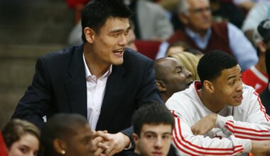 Rockets jersey history No. 25