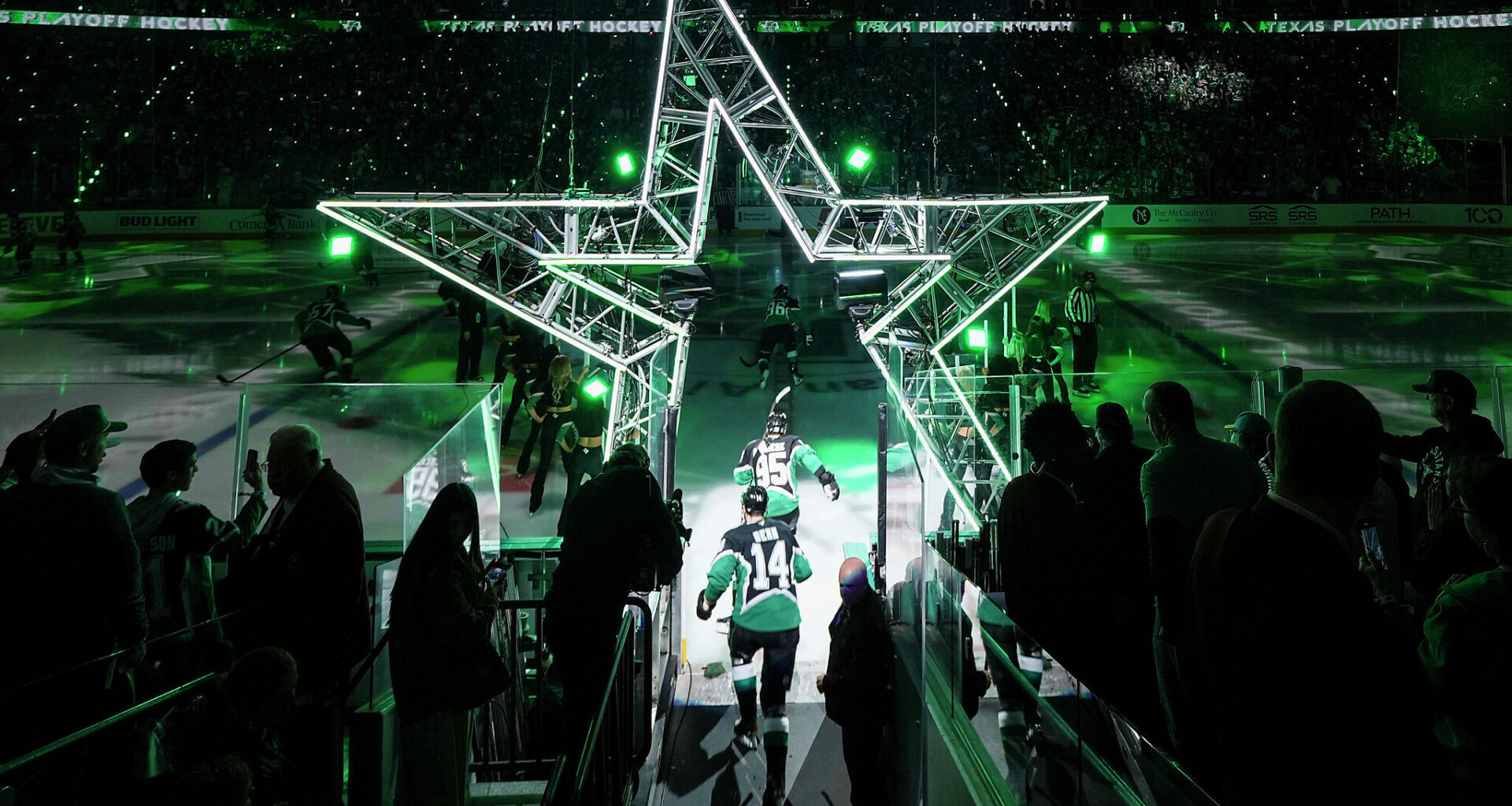 A look at Stars' slate of national TV games for the 2026-27 season