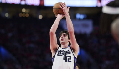How Does Maxime Raynaud's Shooting Impact the Kings? – The Lead