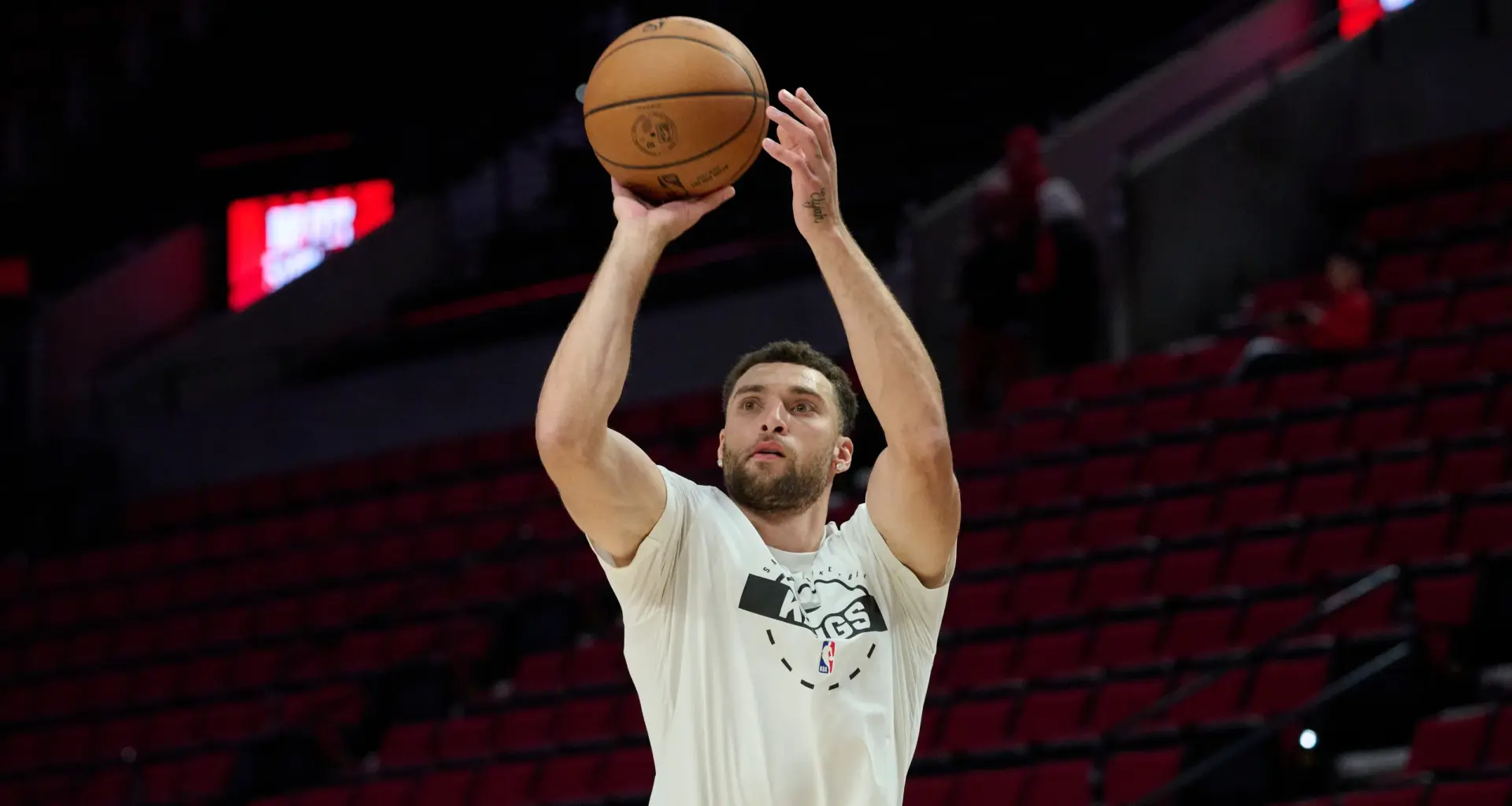 ESPN radio personality suggests Lakers should go after Zach LaVine