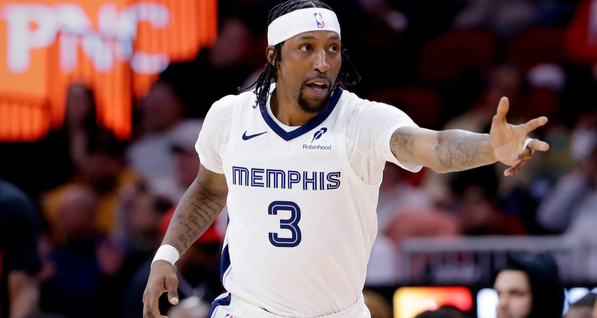 Sixers finish off roster with signing of Kentavious Caldwell-Pope