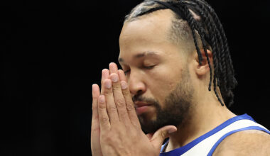 New York Knicks guard Jalen Brunson prays before the first half of an NBA basketball game against the Brooklyn Nets, Friday, March 20, 2026, in New York. (AP Photo/Heather Khalifa)