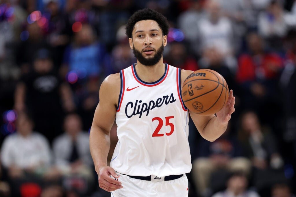 Ben Simmons #25 of the Los Angeles Clippers in action against the Oklahoma City Thunder at Intuit Dome on March 23, 2025 in Inglewood, California.