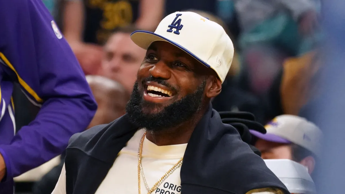 LeBron James reunites with 2016 Cavaliers teammates for surprising new project image