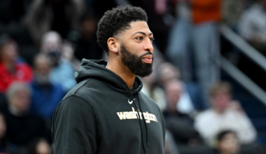 Anthony Davis contract extension on hold as Wizards and veteran star will save talks for season, per report
