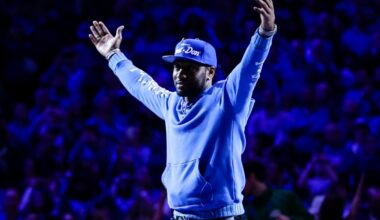 John Wall reps BBN amidst pig sooie chants