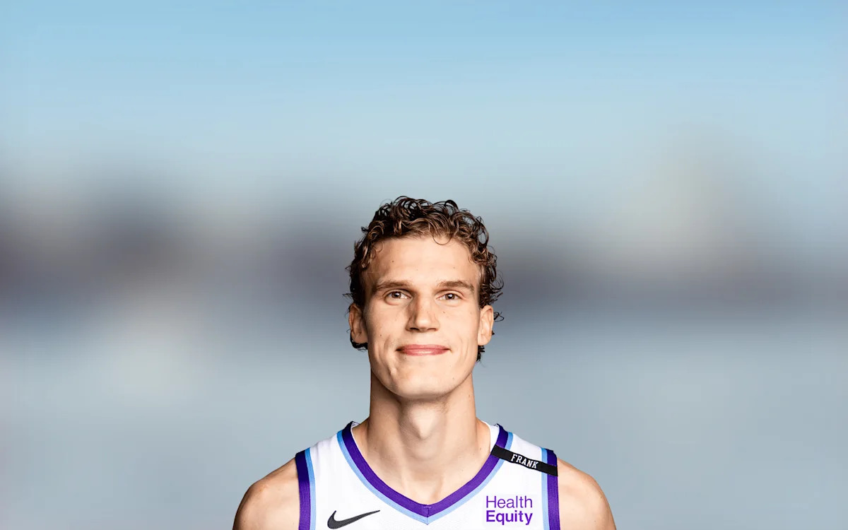 The Utah Jazz forward finished with 17 points, six …