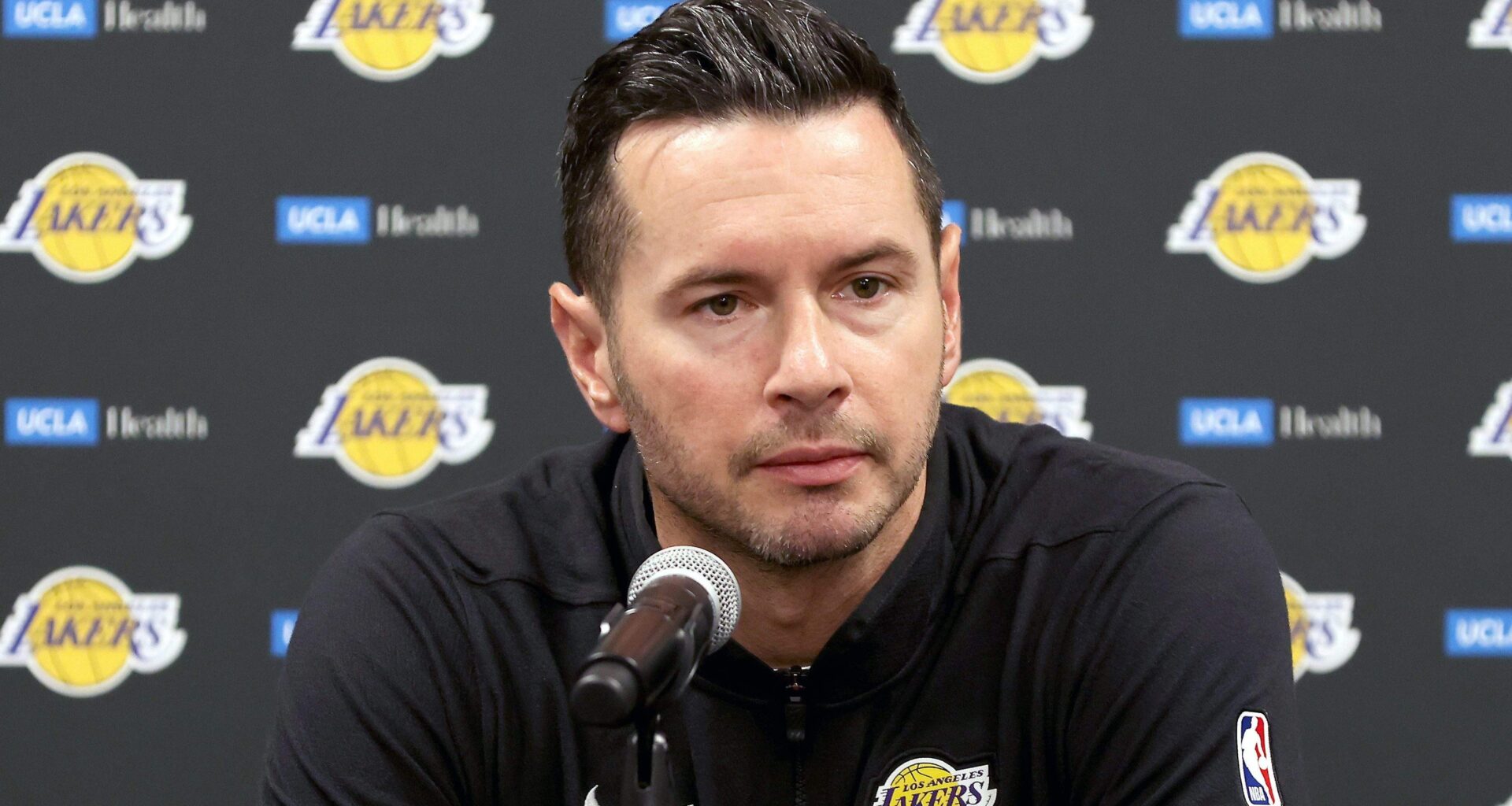 Lakers Expected to Make Key Decision on Top 2 Rumored Trade Targets