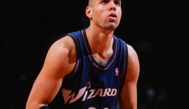 Rockets jersey history No. 31