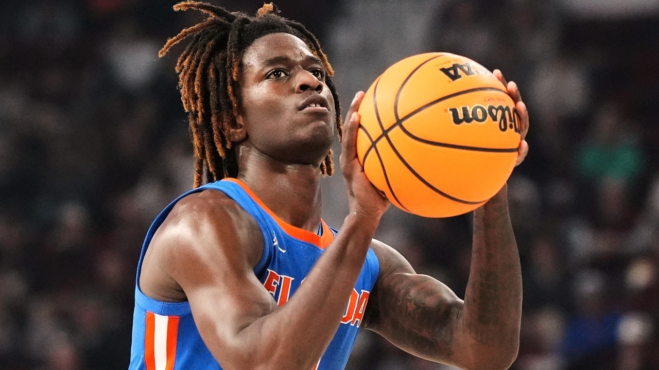 Florida guard Denzel Aberdeen gets court injunction to play this season